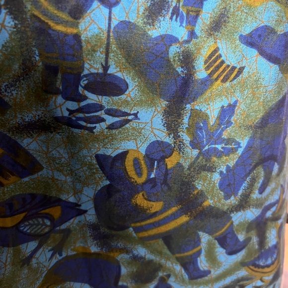 Vintage rare Hawaiian style shirt with Inuit design northern Canada - Picture 4 of 10